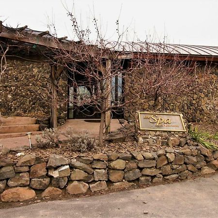 Columbia River Gorge Retreat At Cave B Ridge Quincy Esterno foto
